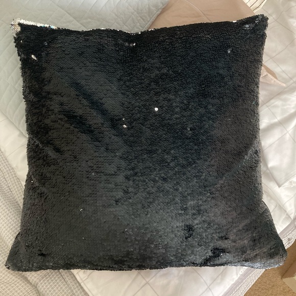 Silver to black sequin pillow. Like new - Picture 2 of 3